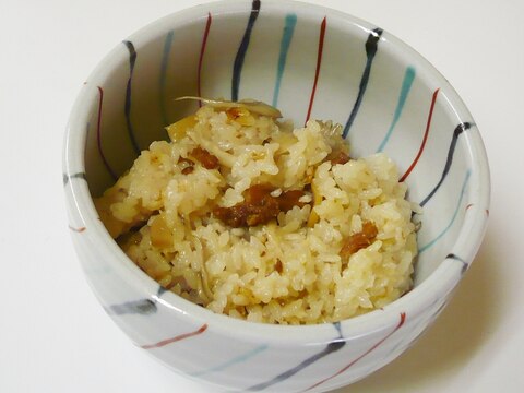 市販の素で　簡単おこわ風炊き込みご飯